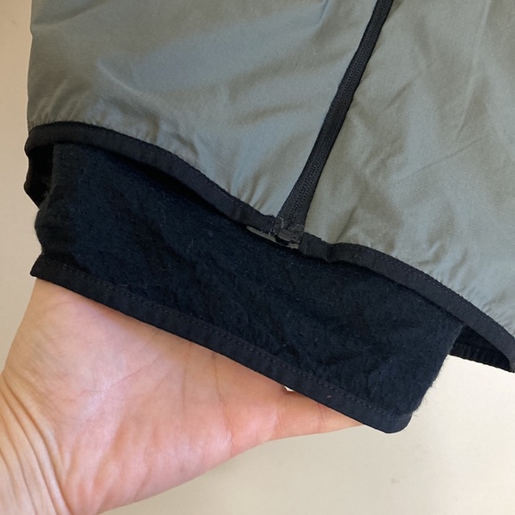 Icebreaker Jacket Womens XS Gray Coriolis Hooded Windbreaker Merino Wool Mesh - Picture 9 of 16